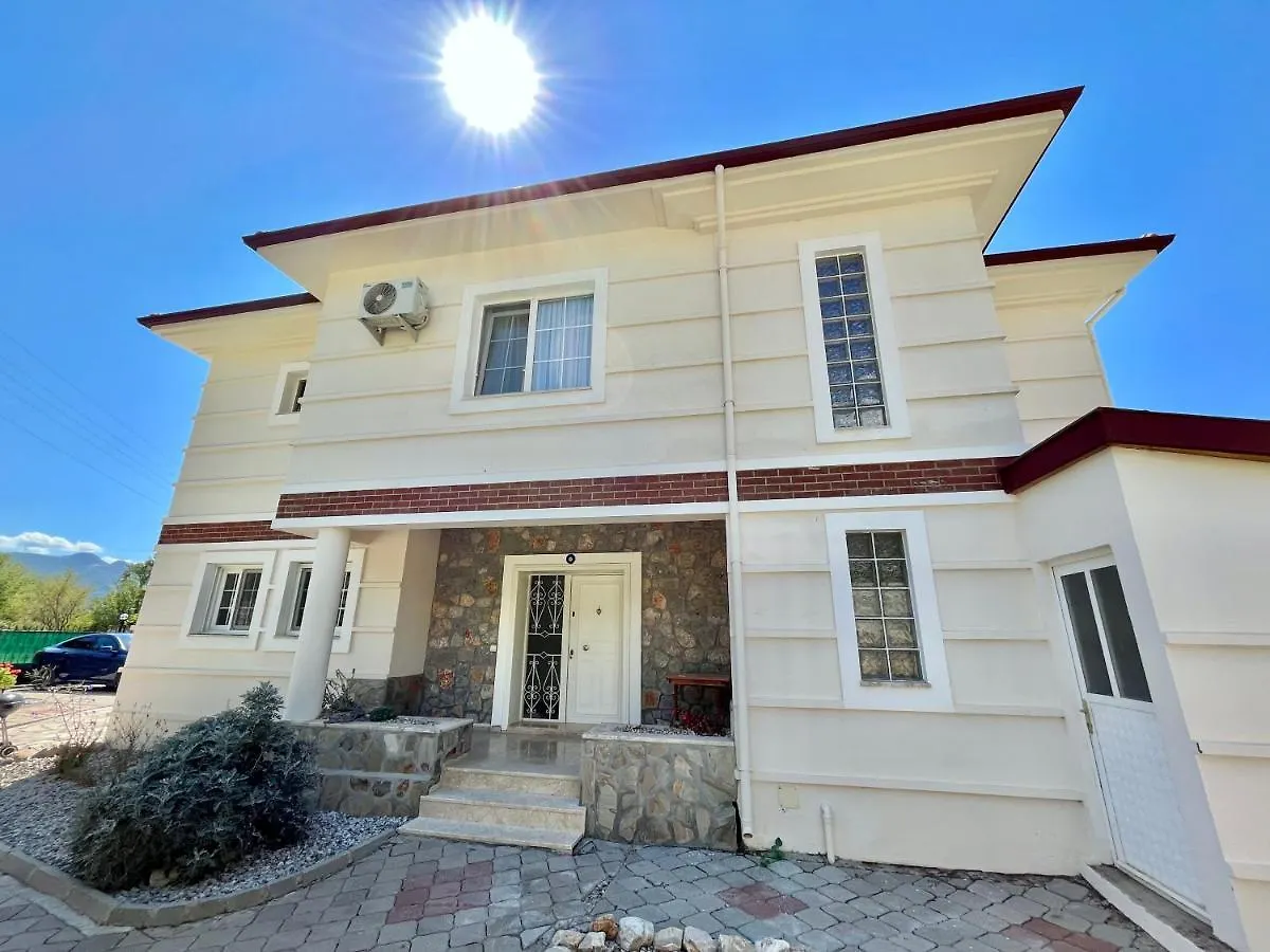 Spacious 4 Bedroom Villa With 100M2 Private Pool And Unlimited Wifi Φετιγιέ 0*,  Τουρκία