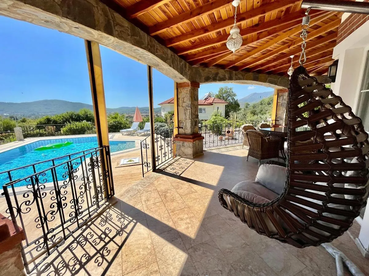 Spacious 4 Bedroom Villa With 100M2 Private Pool And Unlimited Wifi Φετιγιέ